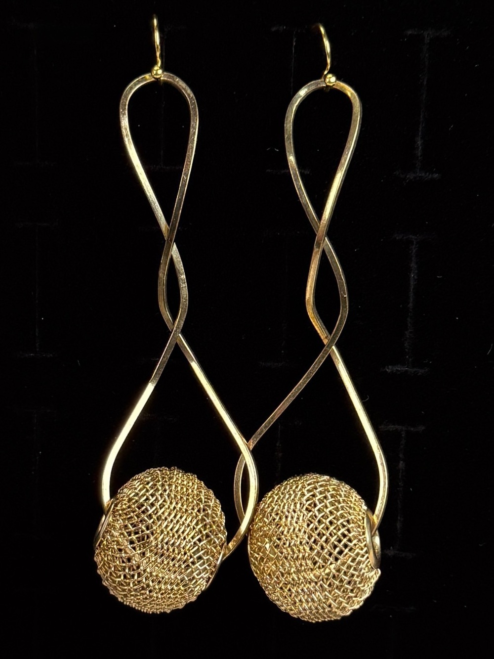 Vintage aged goldtone long drop pierced earrings